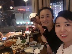 -云海肴·汽锅鸡·云南菜(天山百盛优客店)