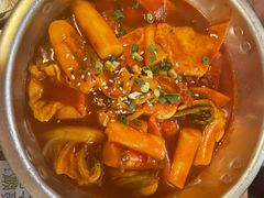 韩式炒年糕-富乐满韩国正宗炸鸡韩国料理(虹泉路店)