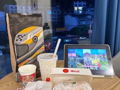 -麦当劳(阳朔益田西街店)