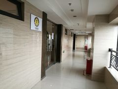 -悦耐私教健身馆(保利中心店)