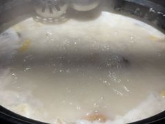 -大匠工房古船木艺术餐厅·猪肚鸡专门店(长白仙岛店)