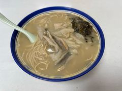 -明呈黄鱼面馆(斜土路店)
