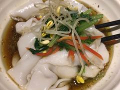 汉中热米皮-白起肉夹馍