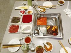 -海底捞火锅(宝龙广场夜宵主题店)