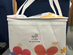 -花花卷卷·鲜食蛋糕(静安久光百货店)