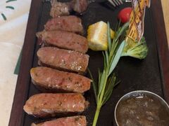 -豪客来牛排(人民东路店)