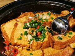 砂锅豆腐-费大厨辣椒炒肉(万家丽一店)