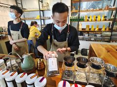 -唐咖精品咖啡(大理古城手冲店)