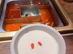 -东巴人鱼豆花火锅(幸福街店)