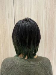 -HAIR CORNER