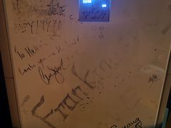 -Helens海伦司小酒馆(对外经贸大学店)