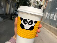 -熊猫一间店欧式奶茶铺