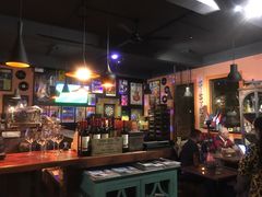 -SISTERS BAR RESTAURANT川意酒馆(嘉善老市H楼店)