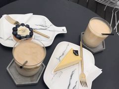 -UNI UNI(环亚凯瑟琳店)