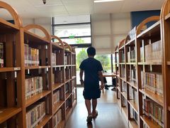 -厦门市图书馆(集美新城馆区)