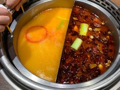 辣锅加番茄锅-快乐小羊·内蒙牛羊肉火锅(流花中心店)