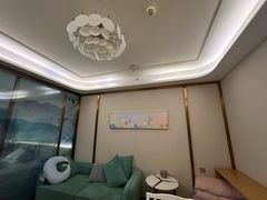 -雪梅月子中心(华侨城店)