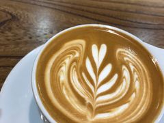 澳白FlatWhite-明谦·Coffee&Cocktail Bar(美您公园店)