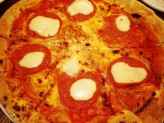 -城市大道红炉披萨烘焙坊