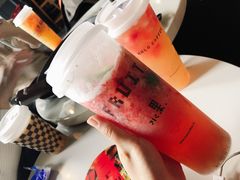 气质草莓-HALO COFFEE(华贸店)