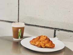 -RWORK·COFFEE(滨江店)