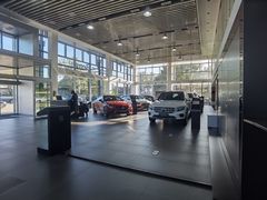 -奔驰北京鹏龙星徽(西大望路店)