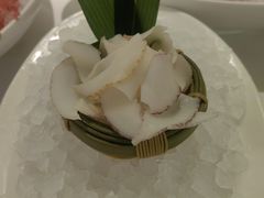 -洪氏嗨捞·广东猪肚鸡·椰子鸡火锅(西咸万象城店)