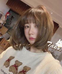 -BULB STUDIO 巴柏明星发型工作室