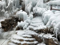 -大平台龙居瀑布旅游区