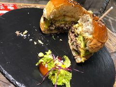 -HIGH FIVE哈福手工汉堡(桂林路店)