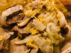 汆白肉-东北四季饺子王(华山路店)