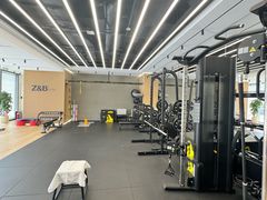-Z&B Fitness Studio·Gym(前滩L+PLAZA店)