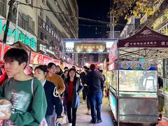 -正宁路小吃夜市