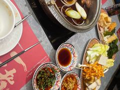 -一绪に寿喜烧(荟聚店)