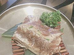 -草家酱蟹炭火烤肉店(珲春南路一店)
