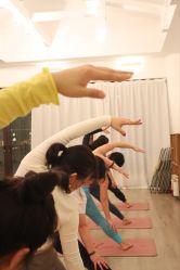 -无界瑜伽普拉提