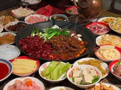 -沸炉重庆老火锅(军事博物馆店)