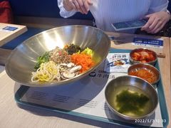 -梨花牛肉汤饭(仁恒伊势丹店)