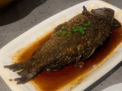 葱烤鲫鱼-荣家小吃(紫阳街店)