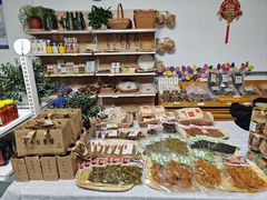 -天天向上素食餐厅(五台山店)