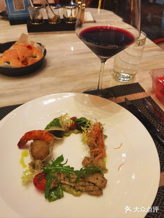郑州希尔顿酒店·阿米奇意大利餐厅图片
