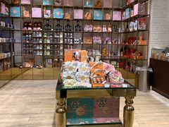 -VENCHI 闻绮(北京国贸商城店)