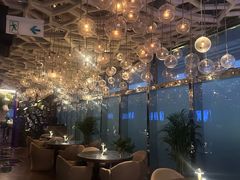 -OZONE 顶楼酒吧(香港丽思卡尔顿酒店)
