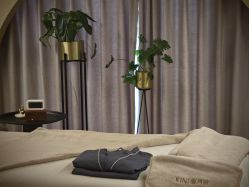 -KINI绮丽·美学肌SPA进口仪器专业店