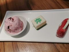 -必胜客(中大银泰店)