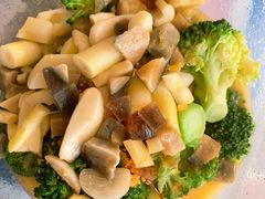 -新名仕新白玉兰餐厅
