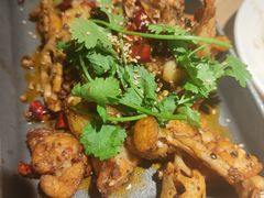 馋嘴香锅牛蛙-佬肥猫(周浦万达店)