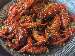 -肥肥虾庄·金牌油焖大虾(杨园滨江时代walk店)