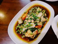 -Dang restaurant (patong phuket)