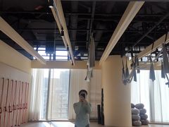 -乐刻瑜伽·普拉提·小瑜荚YogaPod(滨江银泰店)